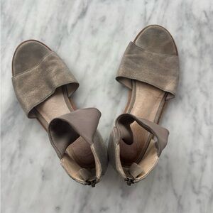 Eileen Fisher Taupe Sandals